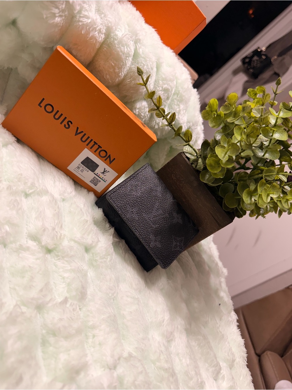 Louis Vuitton Black and Orange Box with Black Wallet